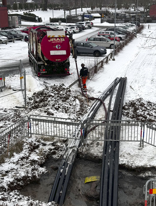 Spolbil i Huskvarna, borrkax. JRAB. Swoosh